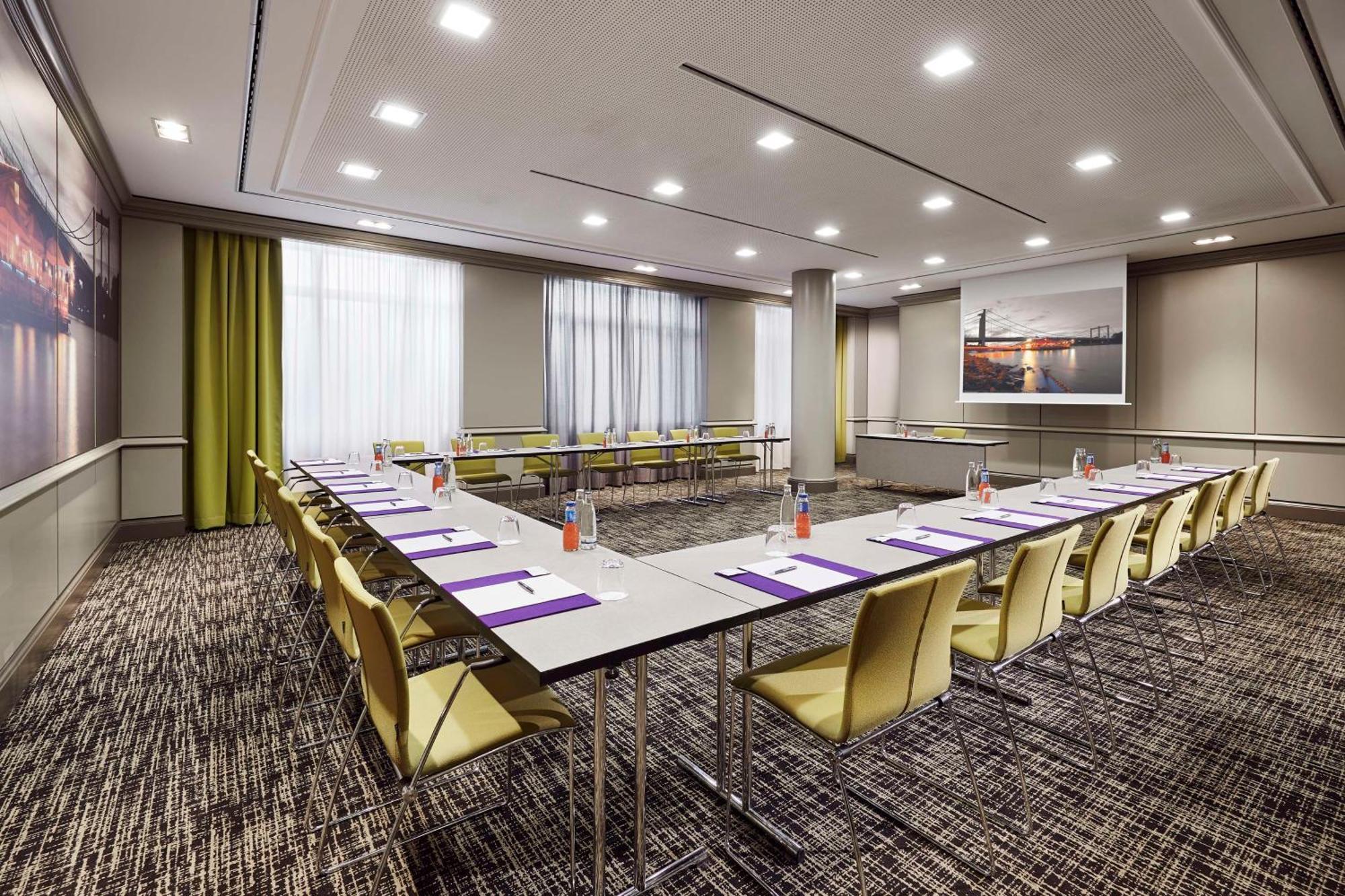 Lindner Plaza 4* Köln